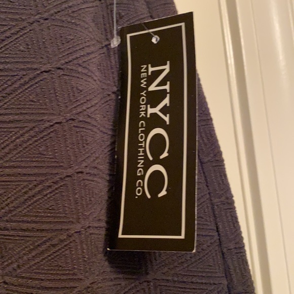 Skirt - Picture 4 of 4